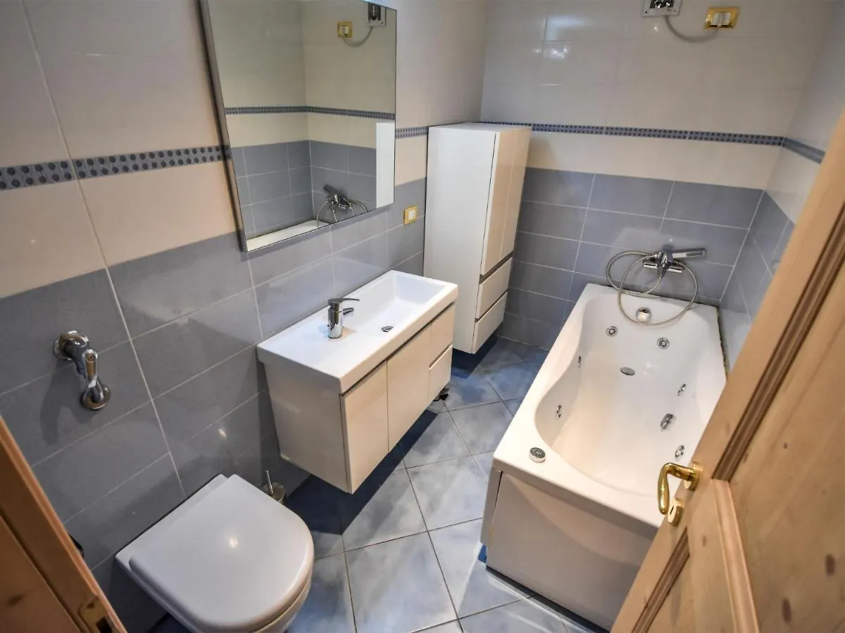 Apartment La Busa-4 By Interhome 알레게 0*,  이탈리아